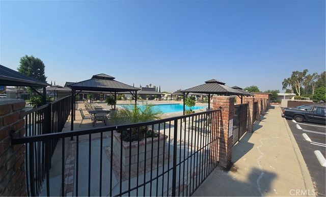 2139 E 4th Street 13, Ontario, CA 91764