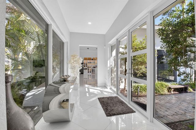 936 Greensward Lane, Delray Beach, FL 33445