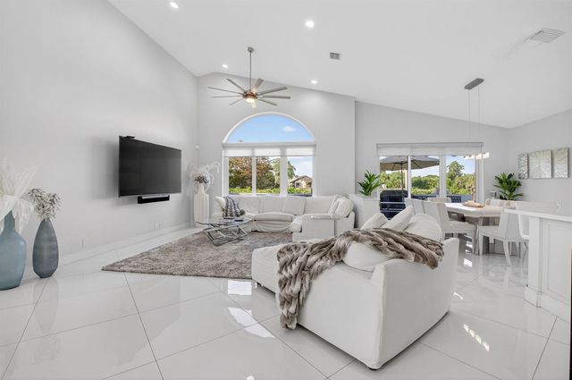 936 Greensward Lane, Delray Beach, FL 33445