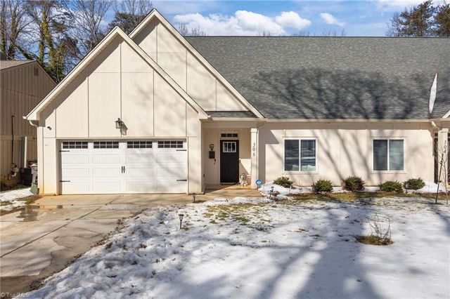 306 Lamplighter Circle, Winston-salem, NC 27104