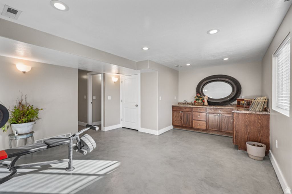 Image 27 of property listing at 842 N SAPPHIRE ST, Morgan, UT 84050