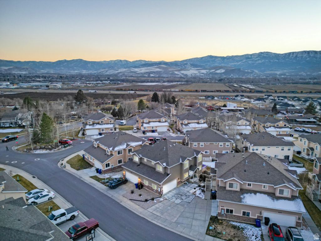 Image 39 of property listing at 842 N SAPPHIRE ST, Morgan, UT 84050