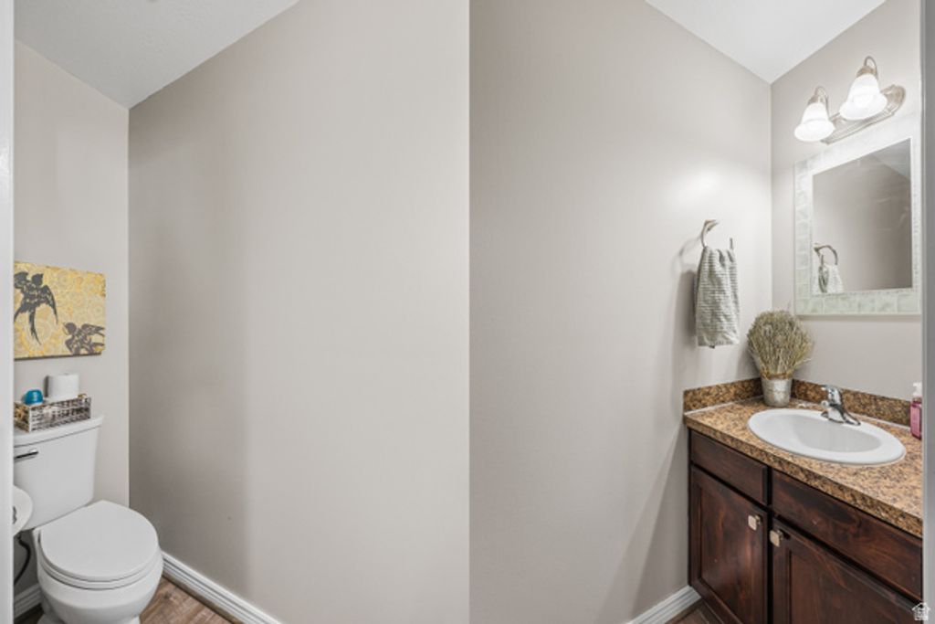 Image 6 of property listing at 842 N SAPPHIRE ST, Morgan, UT 84050