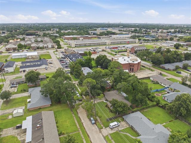 629 Cusic St Street, Lake Charles, LA 70607