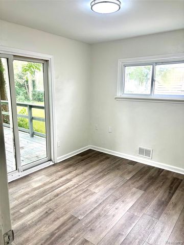 29695 Birchwood Street, Inkster, MI 48141