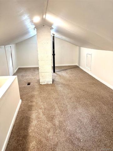 29695 Birchwood Street, Inkster, MI 48141