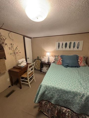 7079 W Hackberry St, Odessa, TX 79766