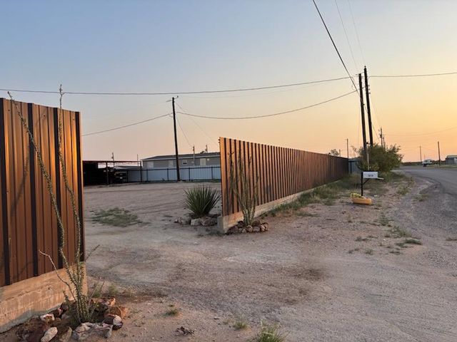 7079 W Hackberry St, Odessa, TX 79766