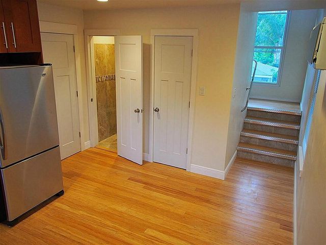 104 Stratford E, Houston, TX 77006
