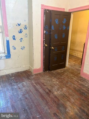 66 W MANHEIM ST, Philadelphia, PA 19144