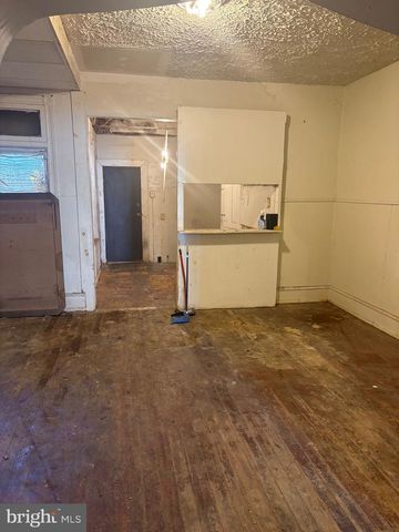 66 W MANHEIM ST, Philadelphia, PA 19144