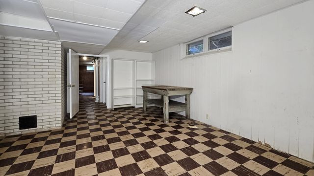 3926 Idaho Avenue N, Crystal, MN 55427