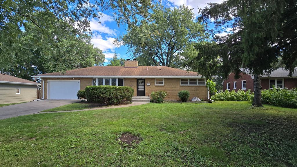 3926 Idaho Avenue N, Crystal, MN 55427 — exterior
