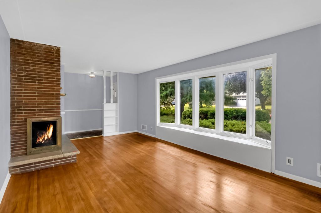 3926 Idaho Avenue N, Crystal, MN 55427 — photo 4