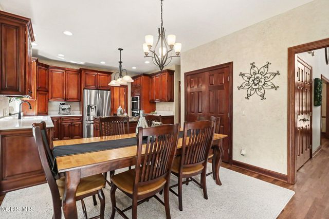 4639 Cinnamon Lane, Sylvania, OH 43560