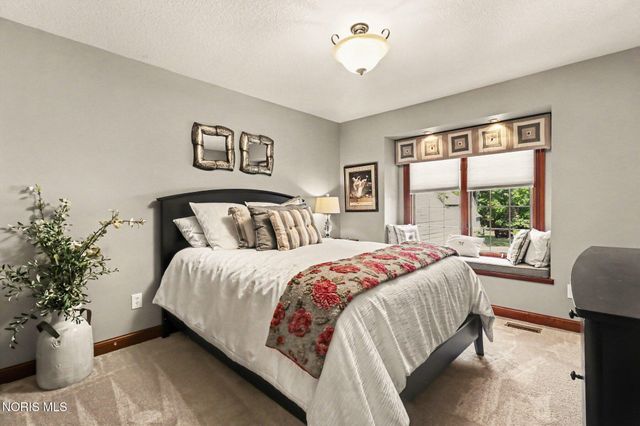 4639 Cinnamon Lane, Sylvania, OH 43560