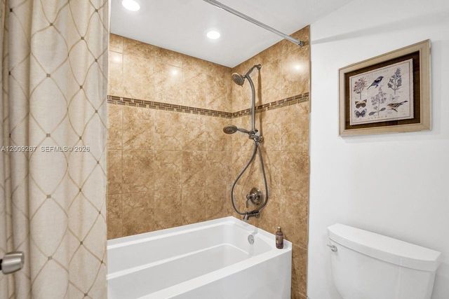 2806 N 46th Ave D637, Hollywood, FL 33021