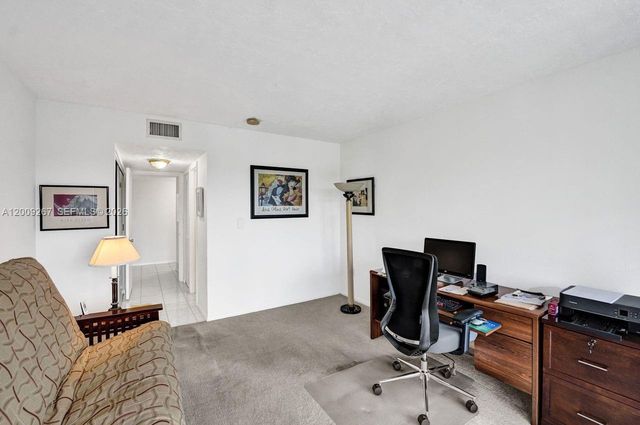 2806 N 46th Ave D637, Hollywood, FL 33021