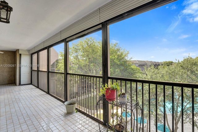 2806 N 46th Ave D637, Hollywood, FL 33021