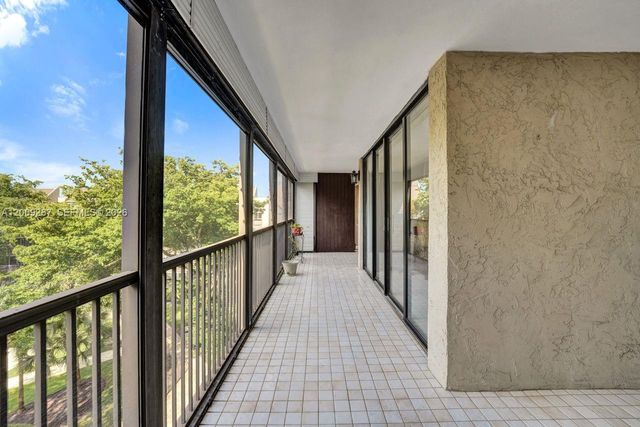 2806 N 46th Ave D637, Hollywood, FL 33021