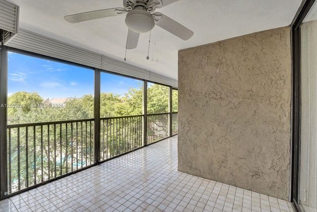 2806 N 46th Ave D637, Hollywood, FL 33021