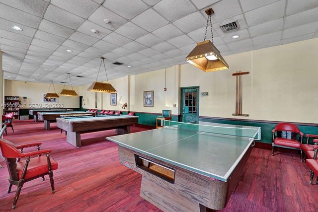 2806 N 46th Ave D637, Hollywood, FL 33021