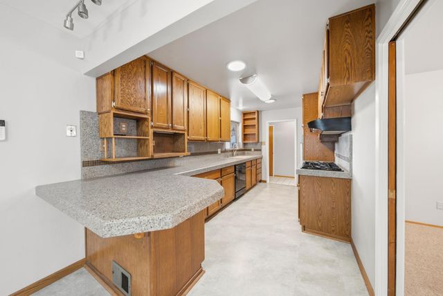 4341 Jan Dr, Carmichael, CA 95608