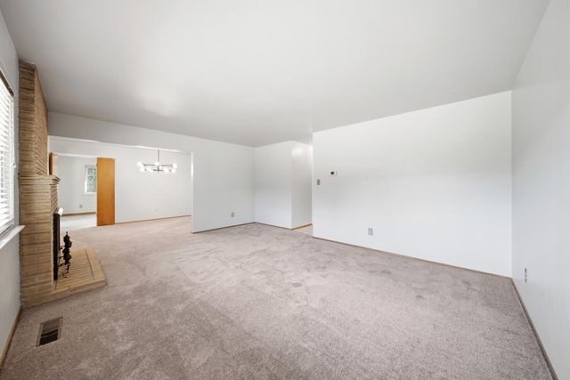 4341 Jan Dr, Carmichael, CA 95608