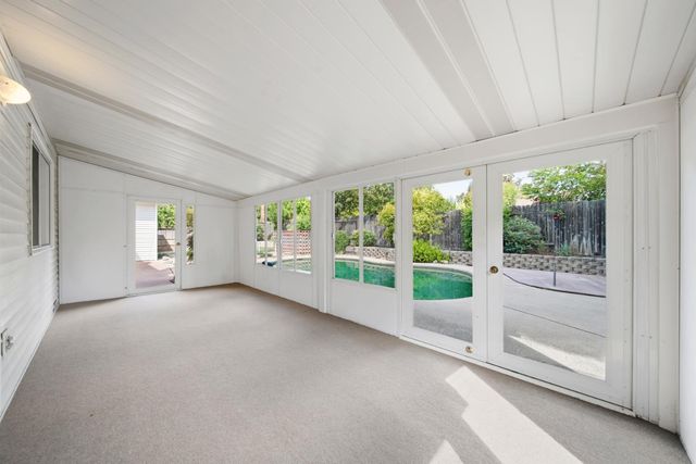 4341 Jan Dr, Carmichael, CA 95608