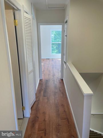 17 LOG POND DR, Horsham, PA 19044