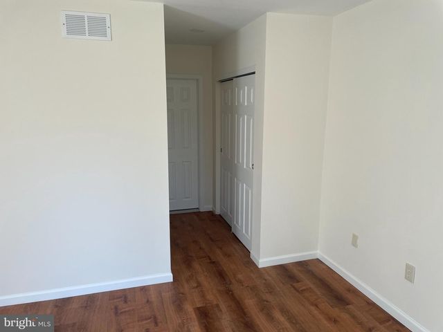 17 LOG POND DR, Horsham, PA 19044