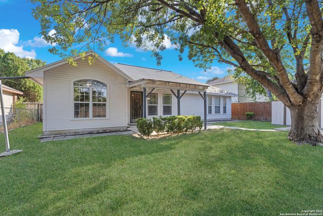 2143 Calle Del Sol, San Antonio, TX 78226