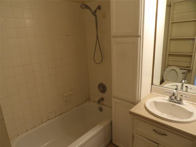 26527 Bayou Tesch Drive, Magnolia, TX 77354