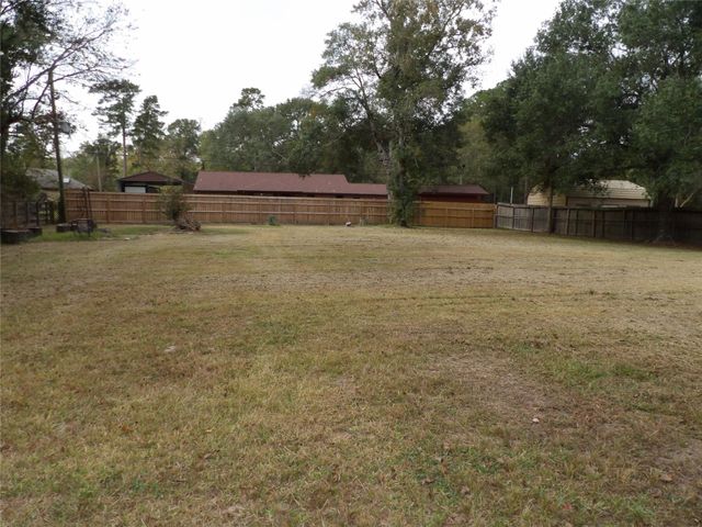 26527 Bayou Tesch Drive, Magnolia, TX 77354