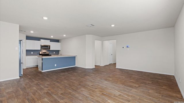 6819 Rondo Measure, San Antonio, TX 78252