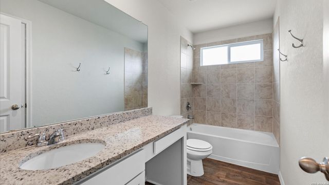 6819 Rondo Measure, San Antonio, TX 78252