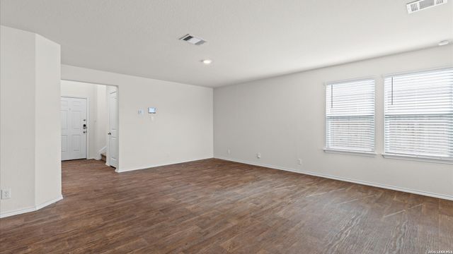 6819 Rondo Measure, San Antonio, TX 78252