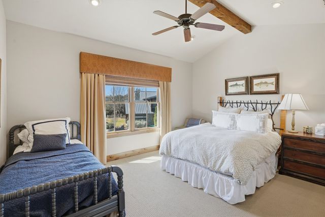 1671 Falls Creek Drive, Graford, TX 76449