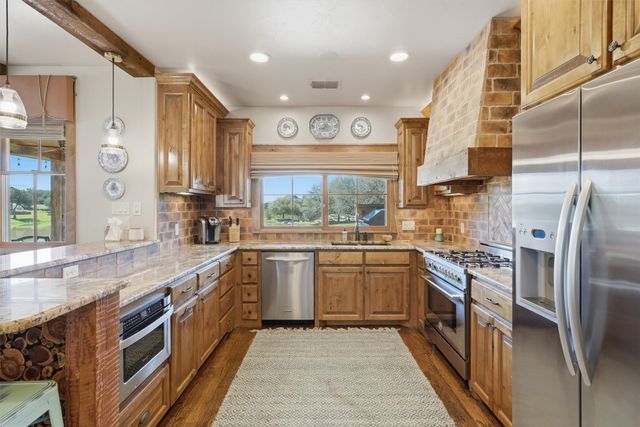 1671 Falls Creek Drive, Graford, TX 76449