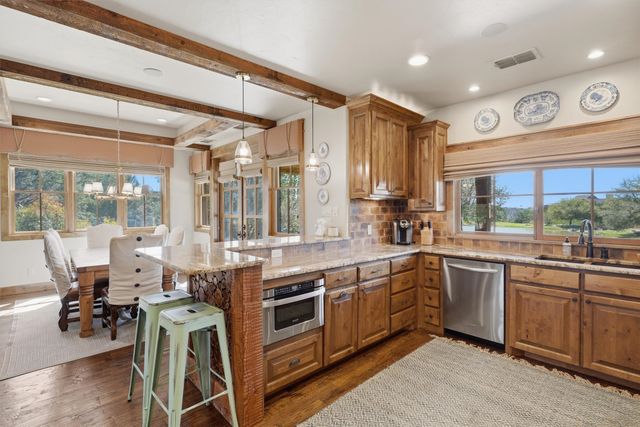 1671 Falls Creek Drive, Graford, TX 76449