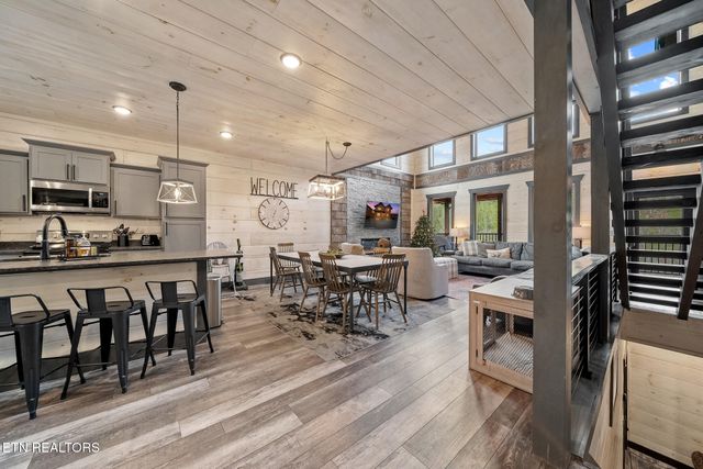 1125 Autumn Path Way, Sevierville, TN 37862