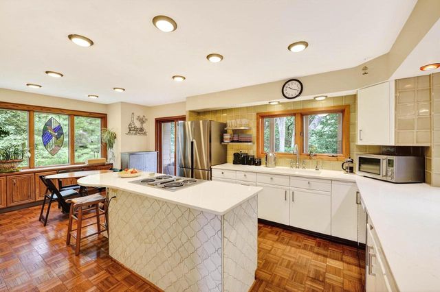 118 Glenthistle Road, Madison, WI 53705