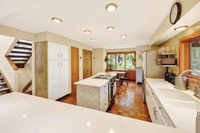 118 Glenthistle Road, Madison, WI 53705