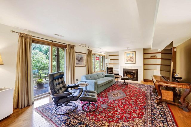 118 Glenthistle Road, Madison, WI 53705