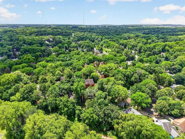 118 Glenthistle Road, Madison, WI 53705
