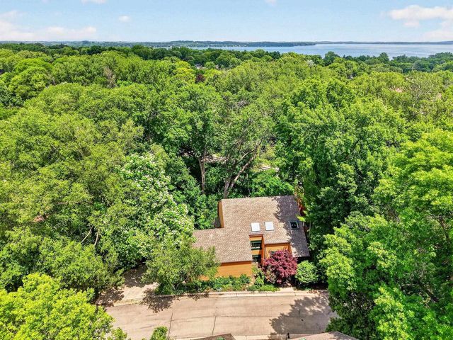 118 Glenthistle Road, Madison, WI 53705