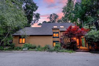 118 Glenthistle Road, Madison, WI 53705