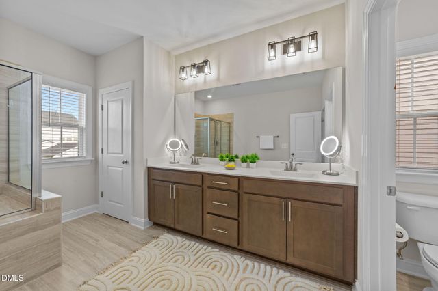 2915 Winter Crop Way, Apex, NC 27523