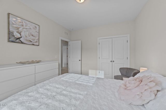 2915 Winter Crop Way, Apex, NC 27523