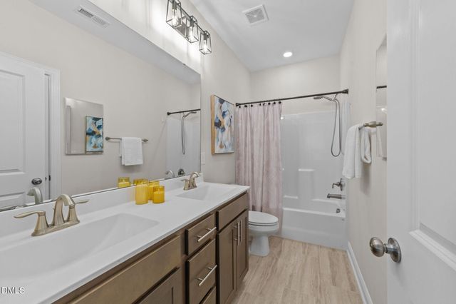 2915 Winter Crop Way, Apex, NC 27523